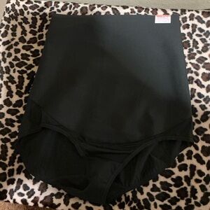 Cacique Totally Smooth Ultra High Waist Brief 14/16 NWT